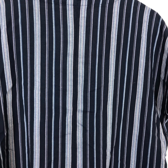 Universal Thread Front Tie Button Down Crop Top Sz S - Picture 7 of 8